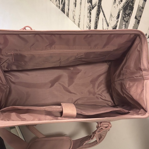 BEIS The Weekender Travel Bag - Picture 4 of 5